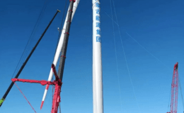蒙能东苏达萨500MW风电项目吊装施工现场