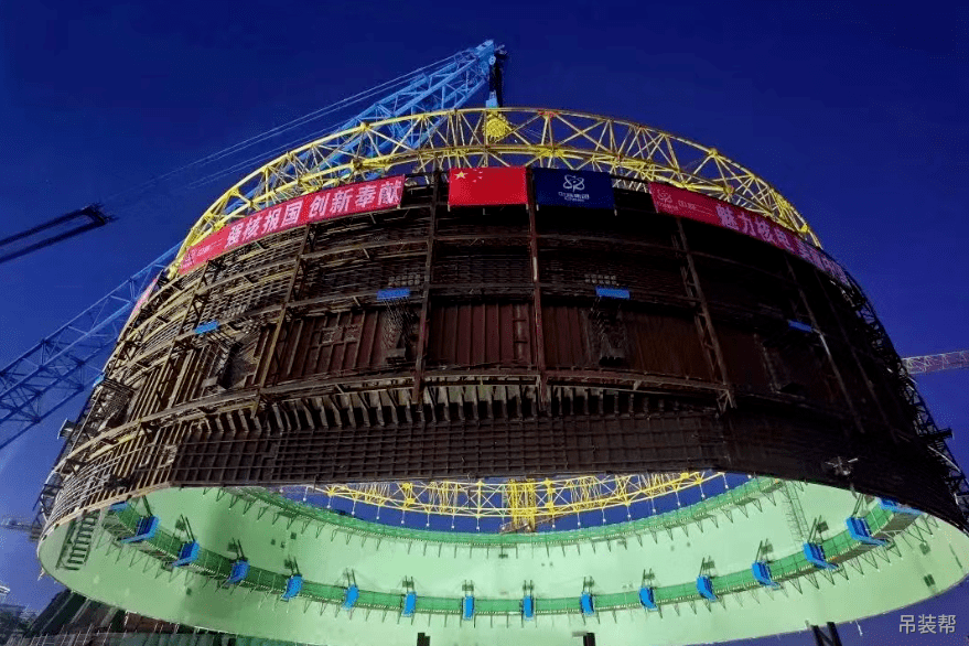 2600吨履带吊助力徐大堡3号机组模块吊装就位