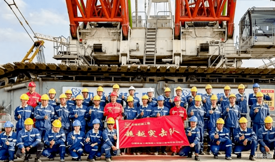 中核机械2000吨履带吊完成昌江核电4号机组模块四吊装！